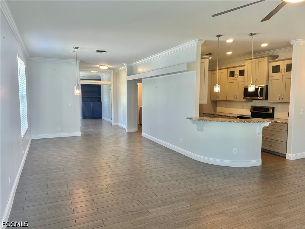 11228 Lakeland Circle