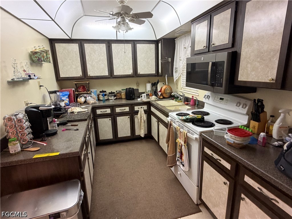 243 Thistle Court