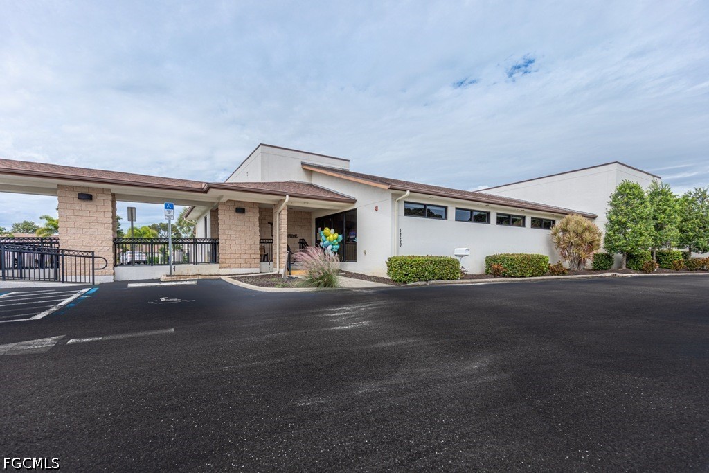 6220 Augusta Drive, Apt 301