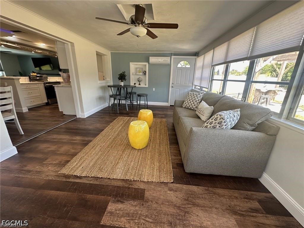 723  Sabur Court