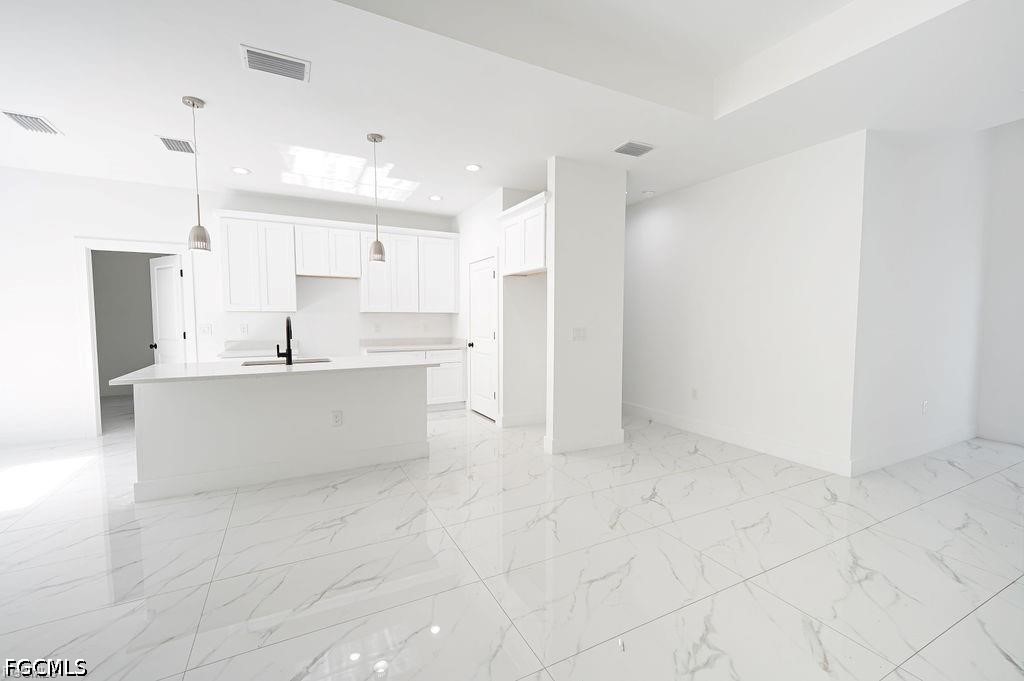 241 Novia Avenue