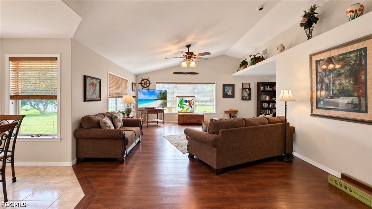 1140 SW 45th Terrace
