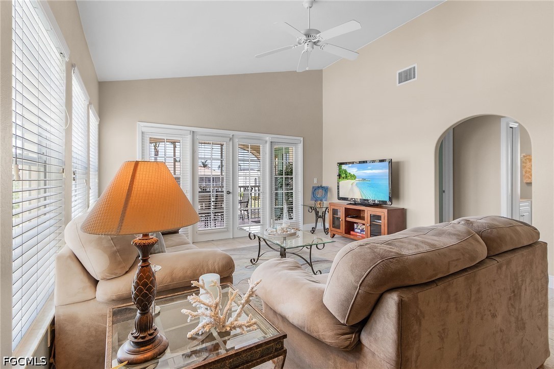 4546 SE 6th Place, Apt D