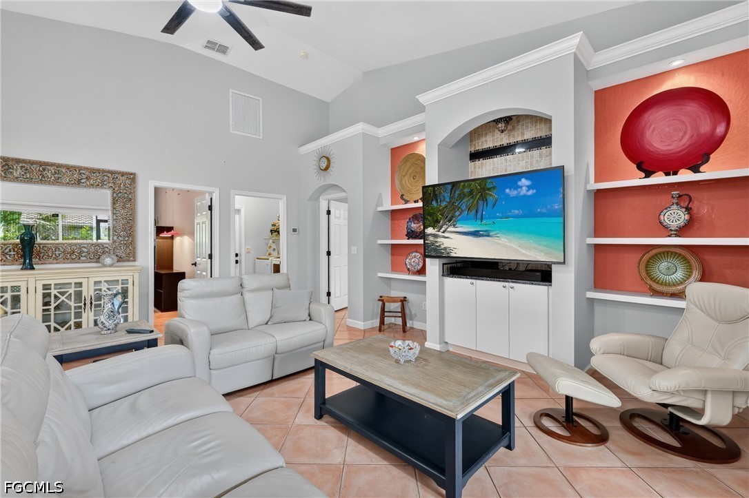 11180 La Coruna Lane