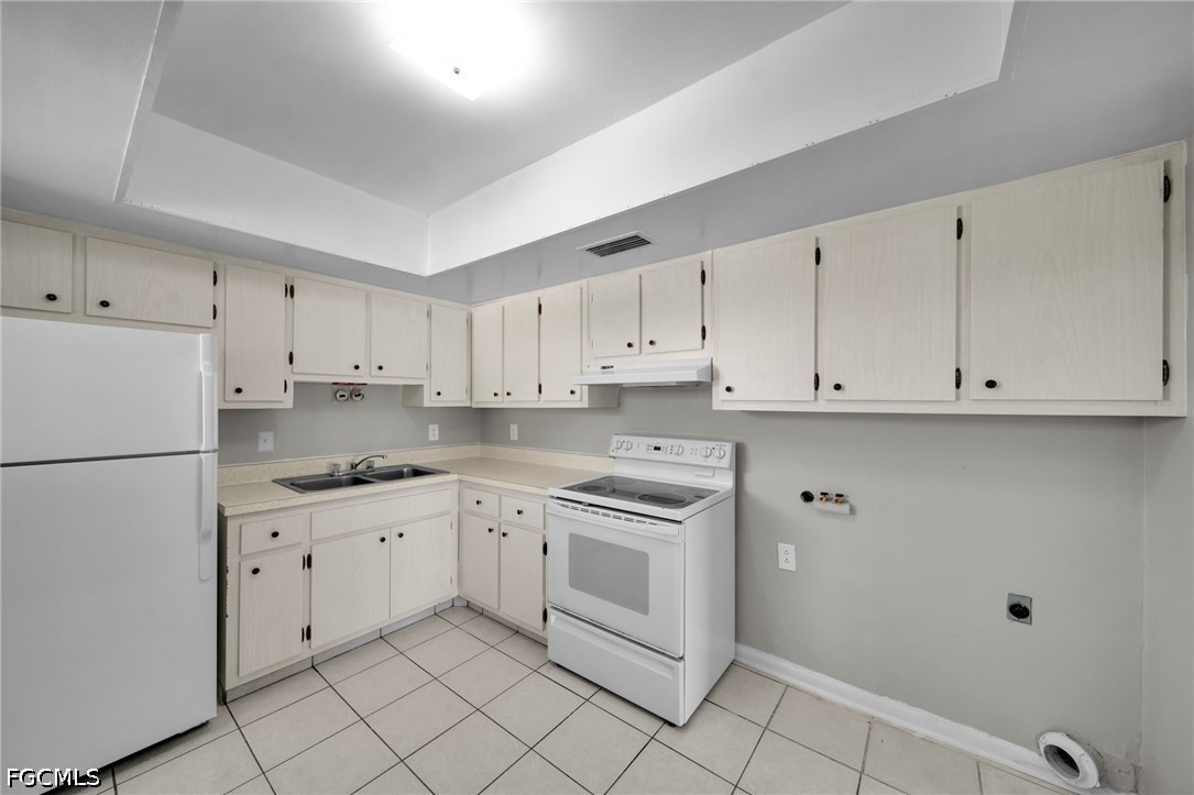 4824  Lucaya Drive, Apt 2
