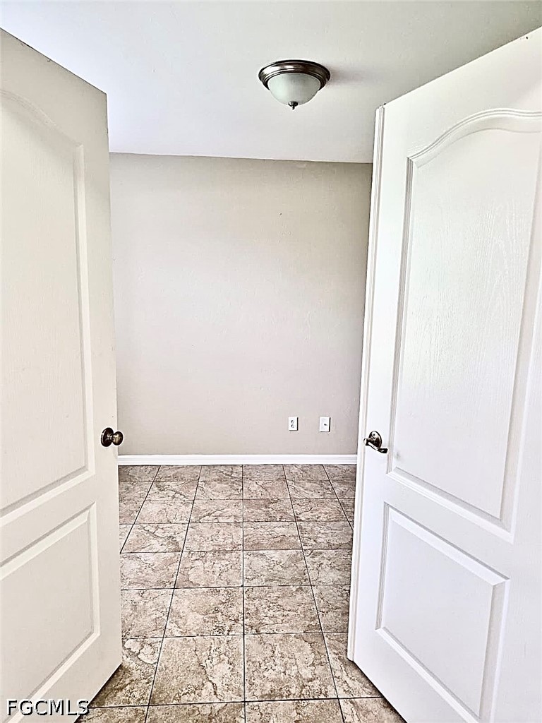 5129 / 5131  25th Street, Apt 5131