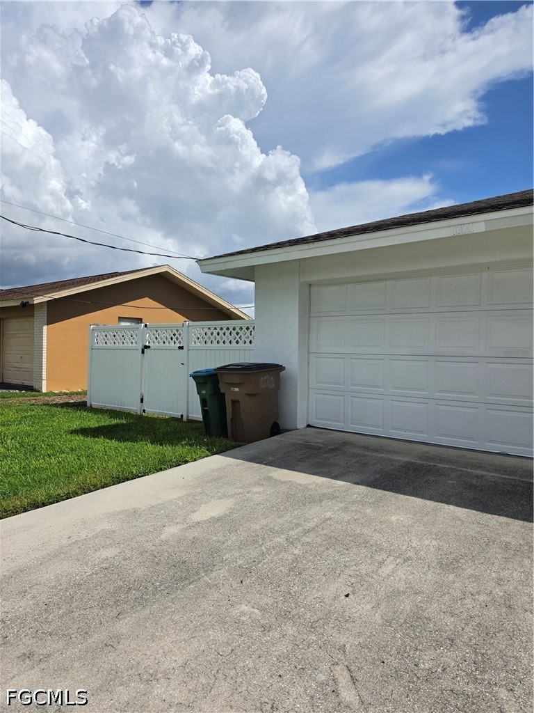 1300 SE 31st Terrace