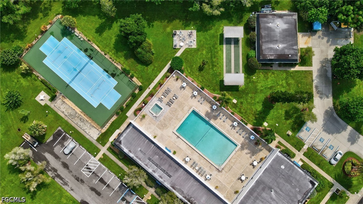 6890  Sandtrap Drive, Apt 3
