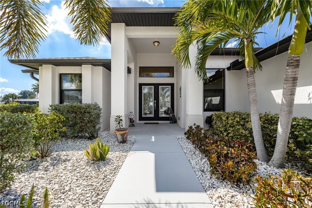 2704 SW 4th Place