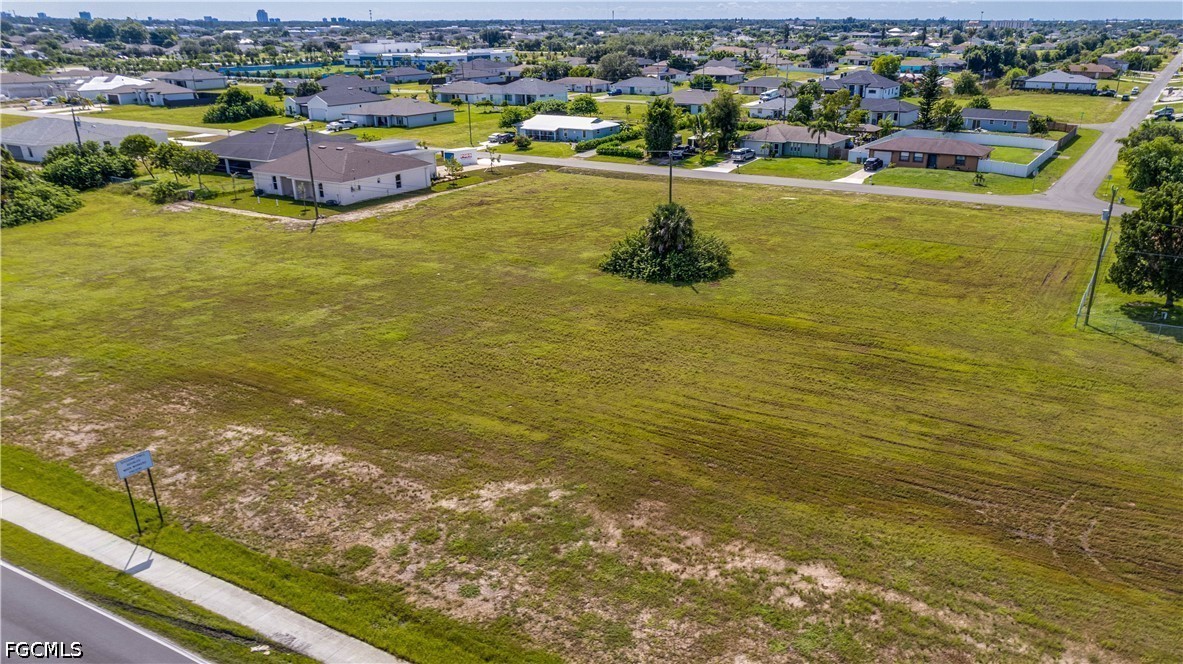 1316 Diplomat Parkway