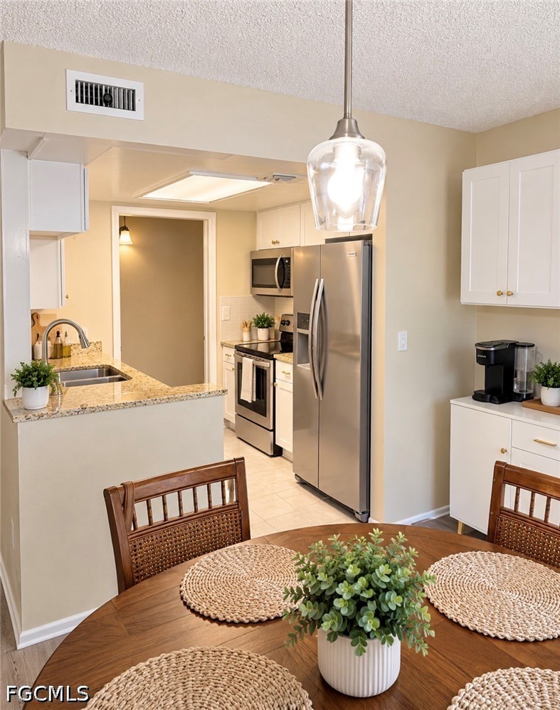 2366 E MALL Drive, Apt 409
