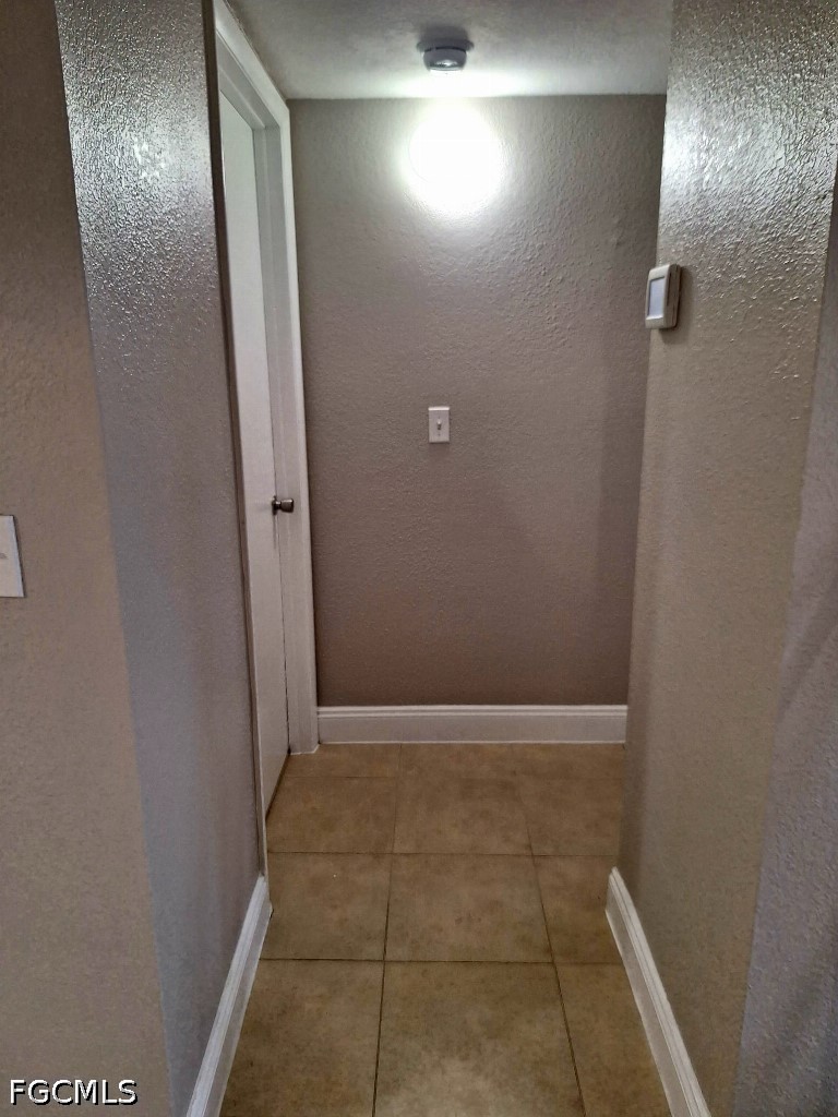 12632  Kenwood Lane, Apt B