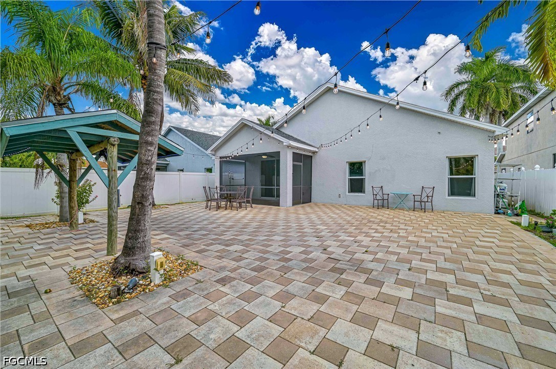 9006 Gladiolus Preserve Circle