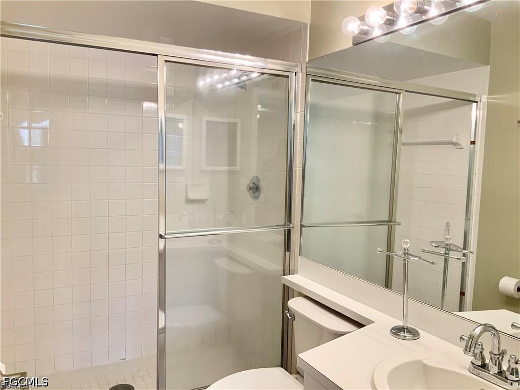 14471 Lakewood Trace Court, Apt 202