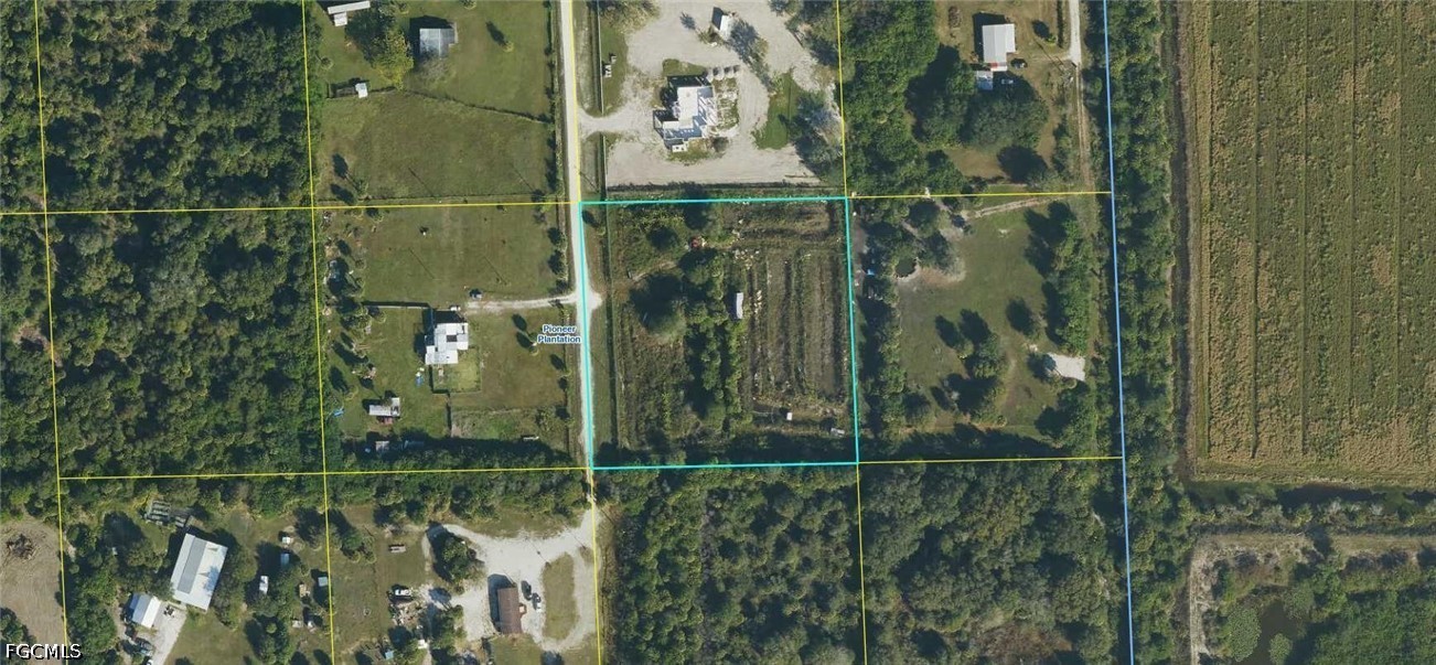 2955 Pioneer 9th Street