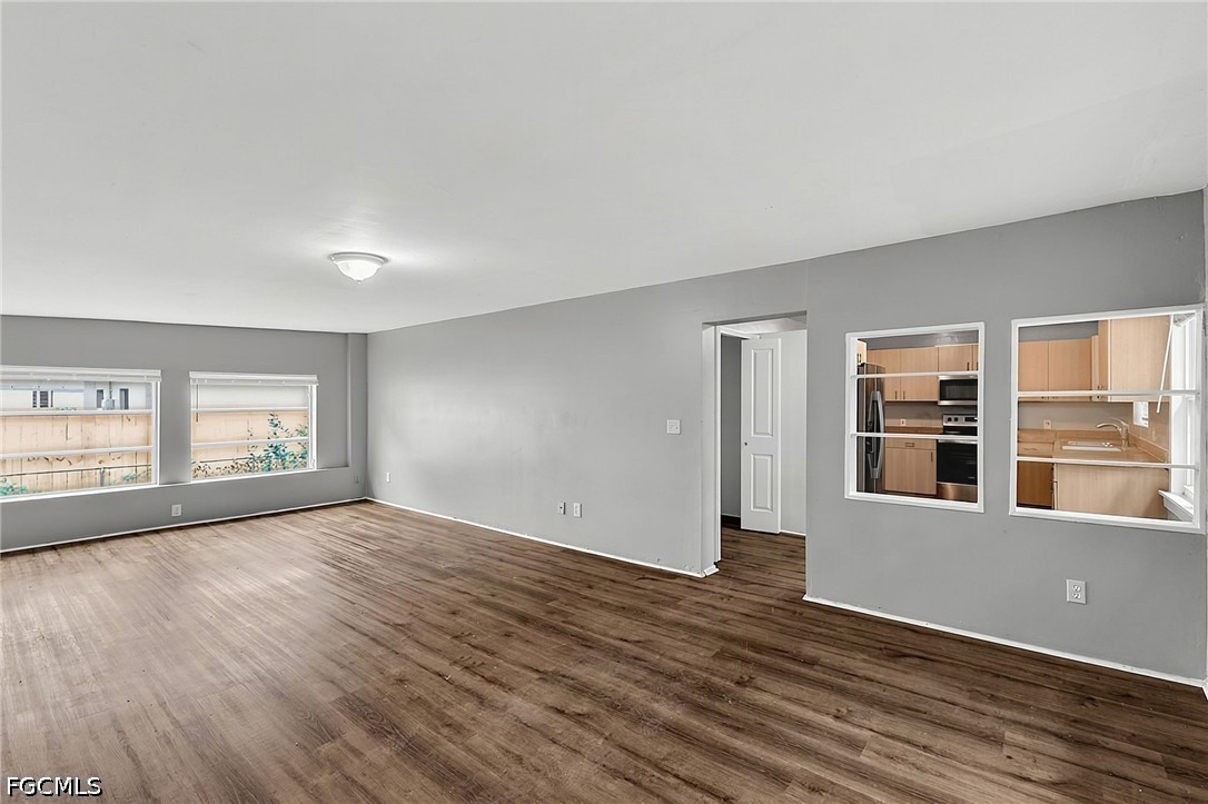1718  Sunset Place