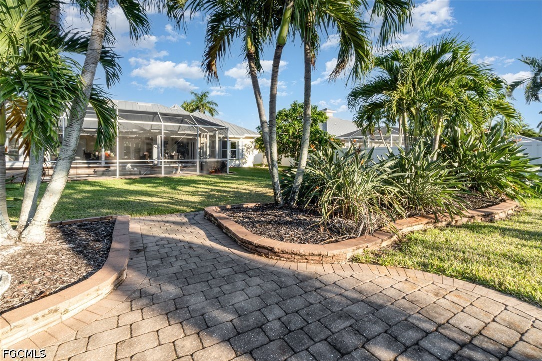 15753 Caloosa Creek Circle