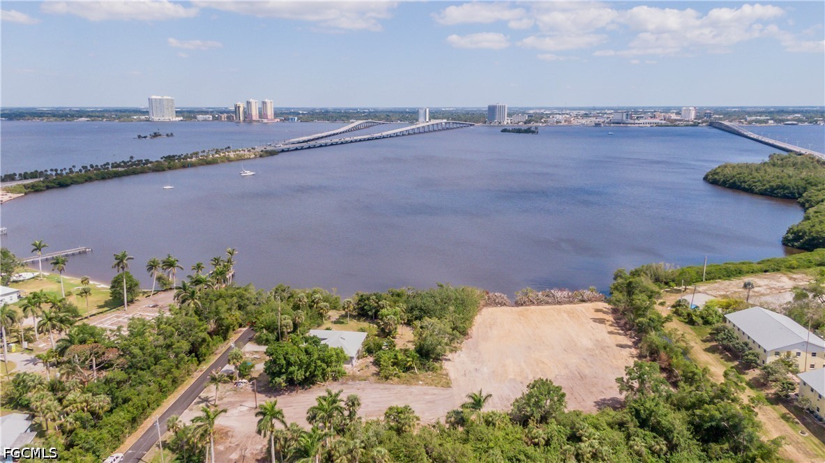 1059 River Road