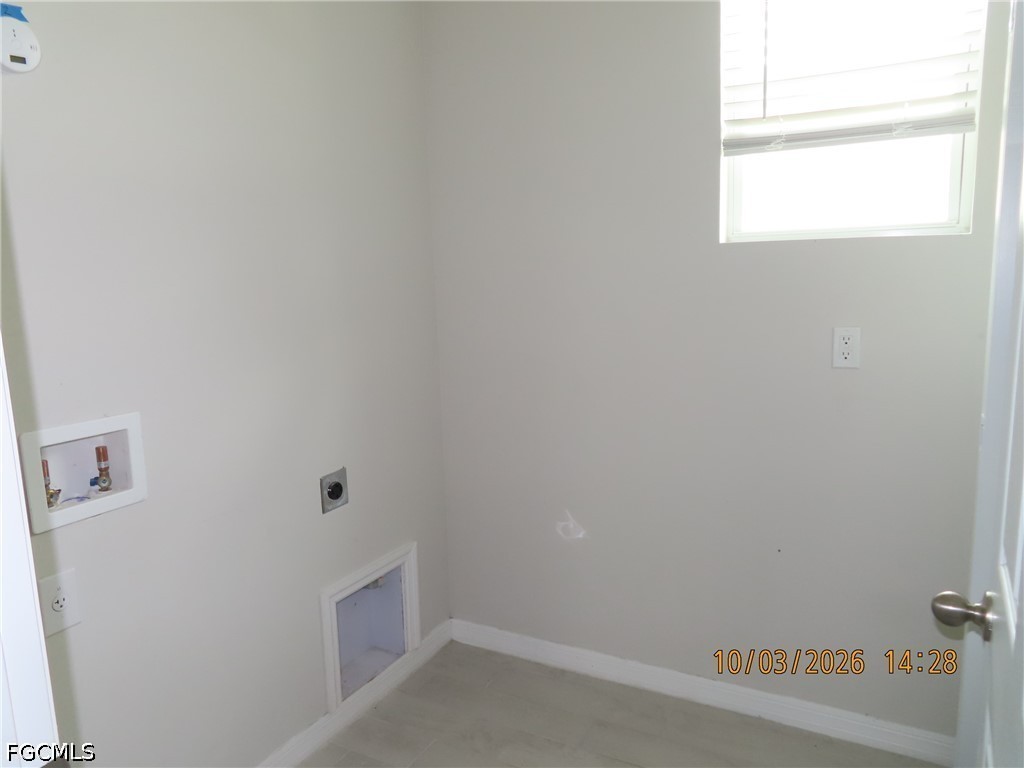 828 Friendship Circle