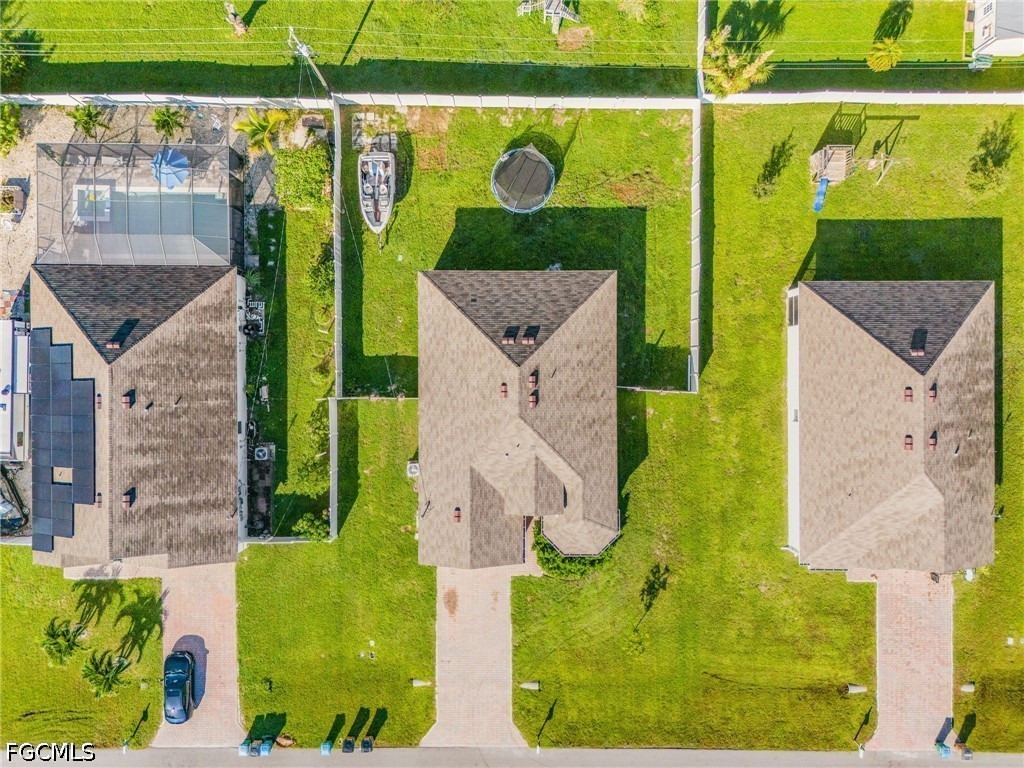 2624 SW 8th Court