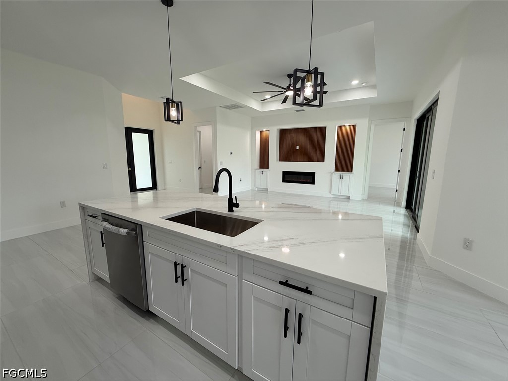 1303  Broadway Avenue