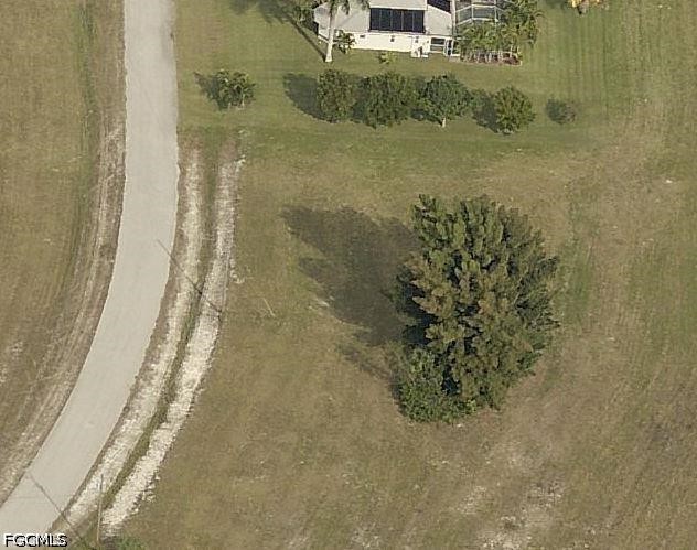 329 SW 24th Place