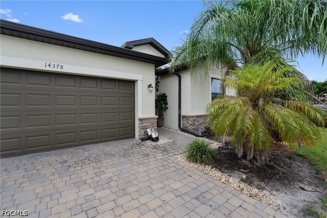 14378  Vindel Circle