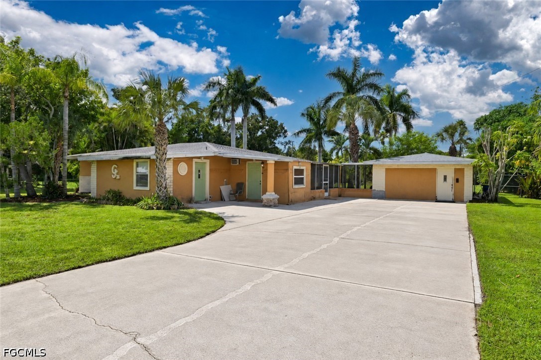 1207  Green Avenue