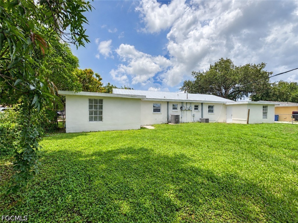 579 Wood Avenue