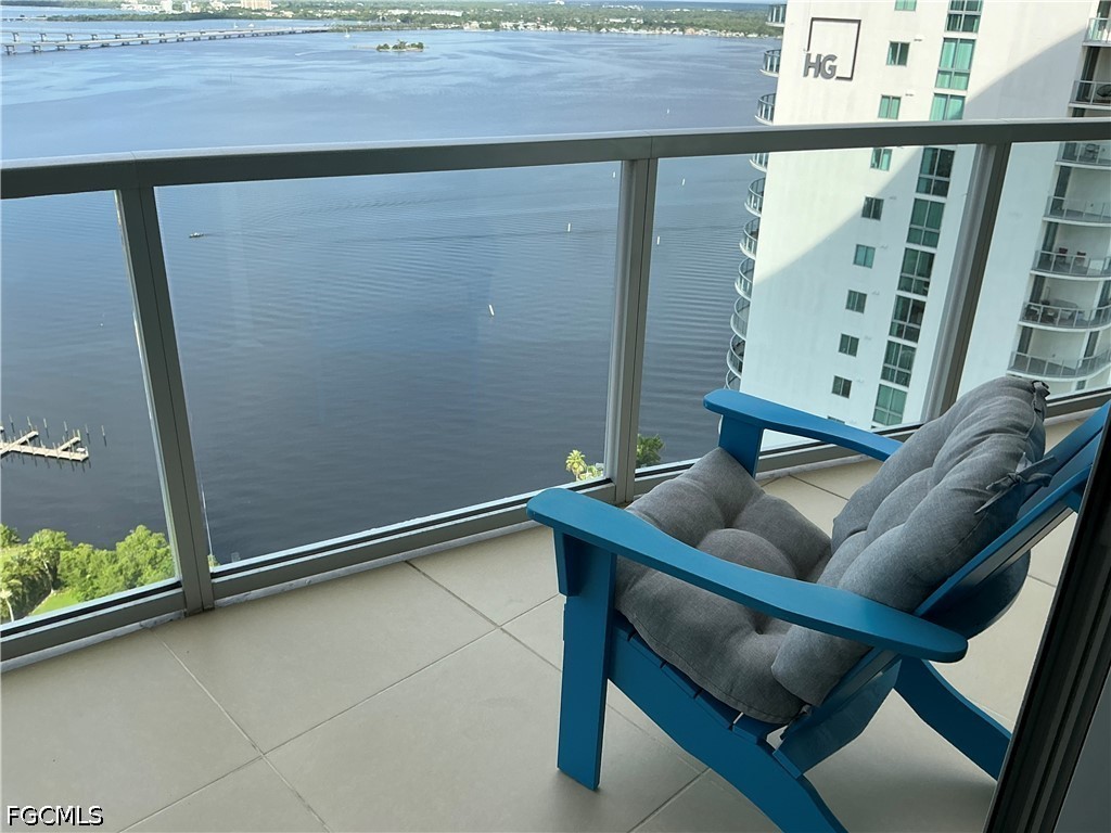 3000 Oasis Grand Boulevard, Apt 2903