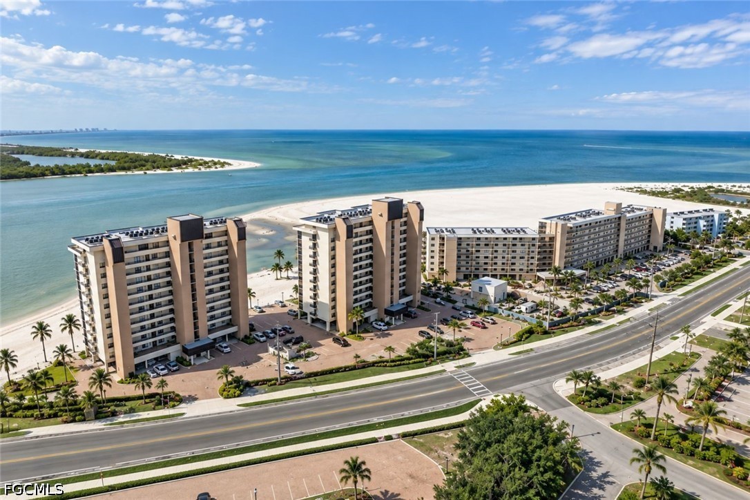 8400 Estero Boulevard, Apt 105