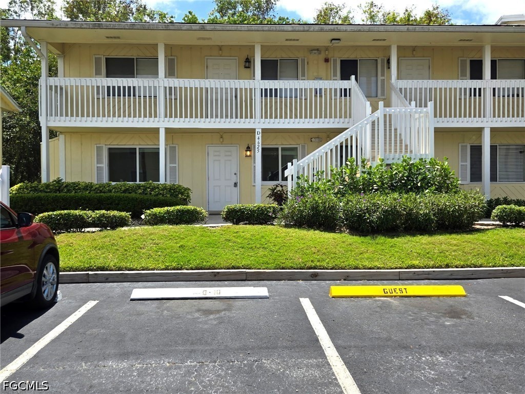 4625 Bayshore Drive, Apt D1