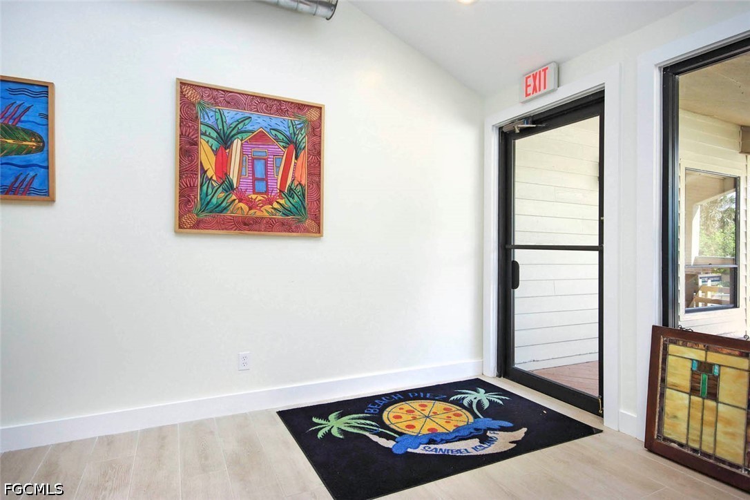 2323  Wooster Lane, Apt 1