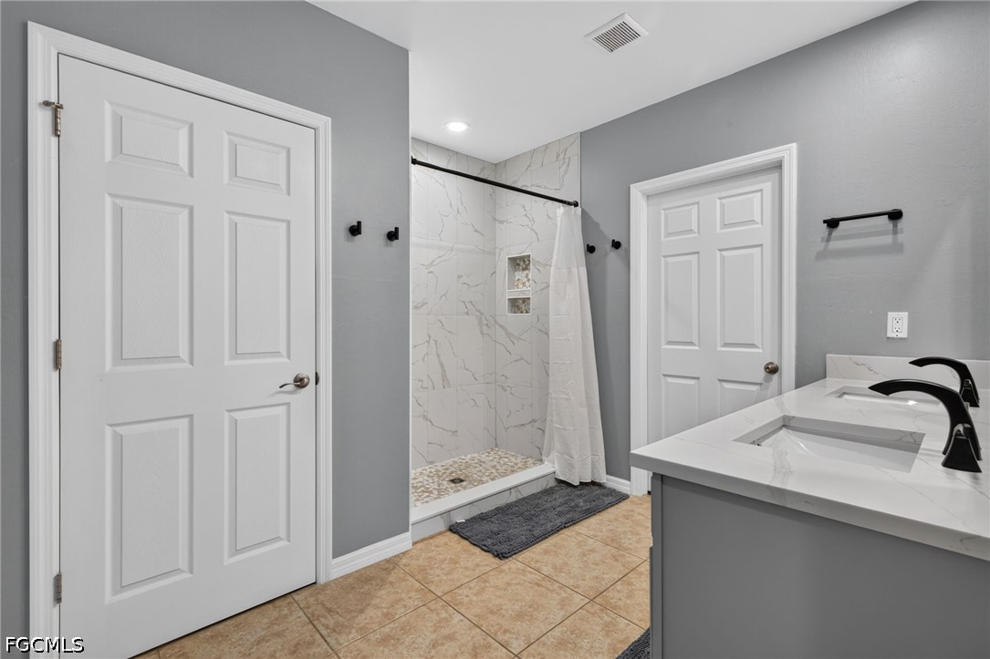 4630 SW 16th Place