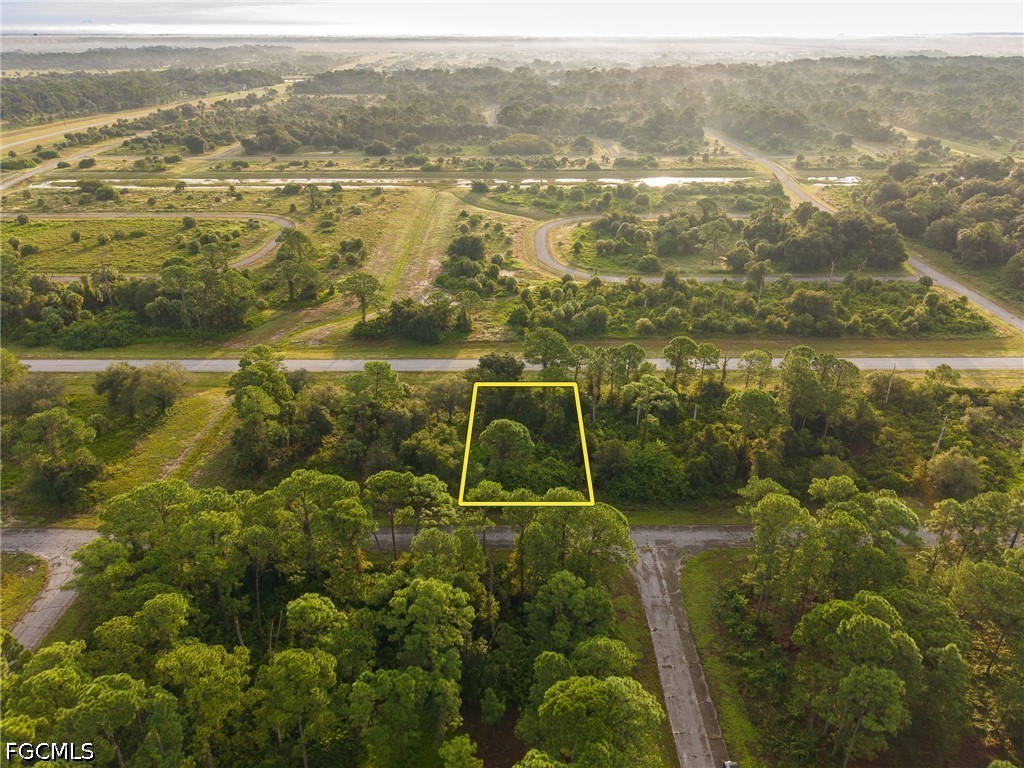 124 Horseshoe Loop