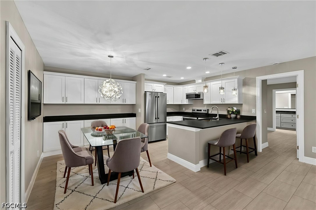 4836/4838  Marine Drive