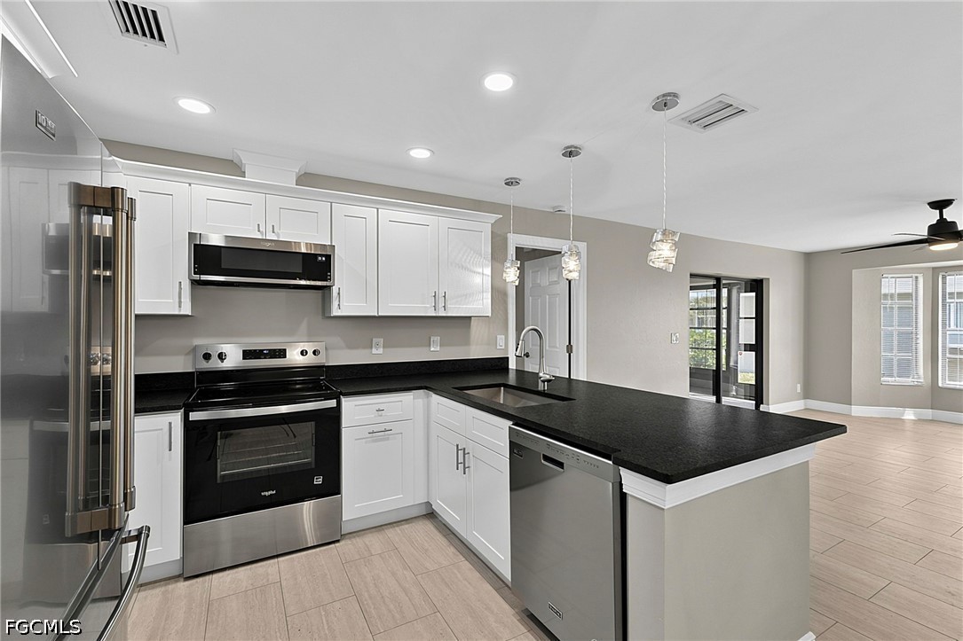 4836/4838  Marine Drive