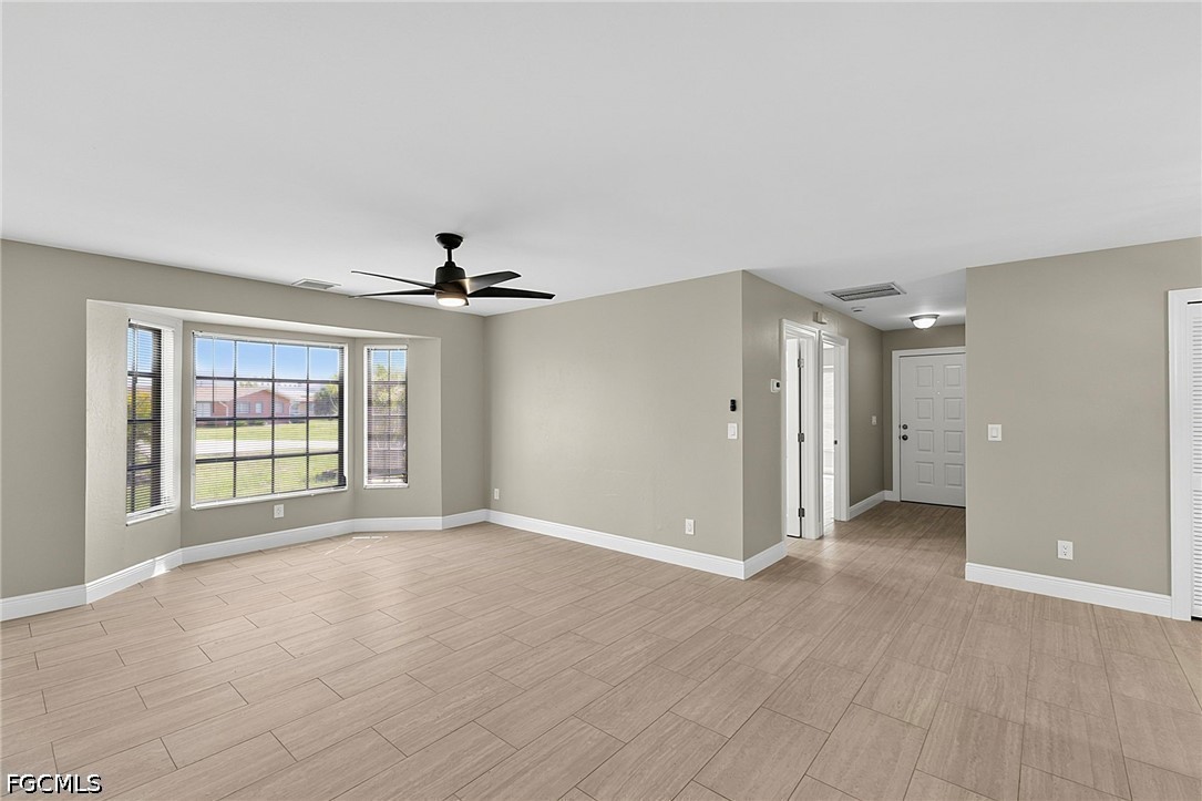 4836/4838  Marine Drive