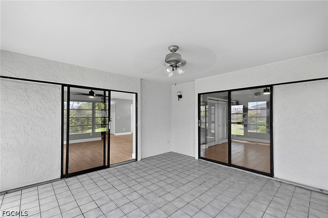 4836/4838  Marine Drive