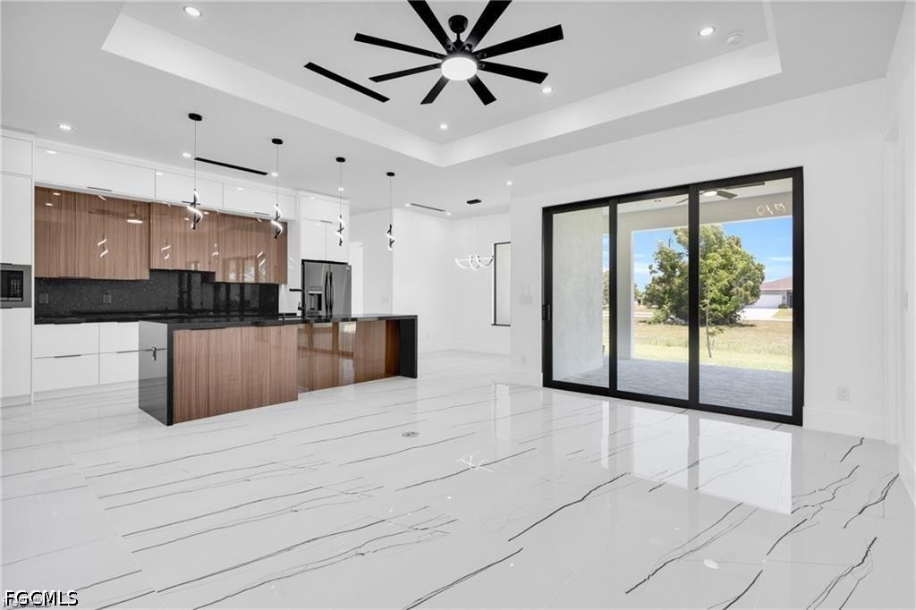 4317 NE 9th Court