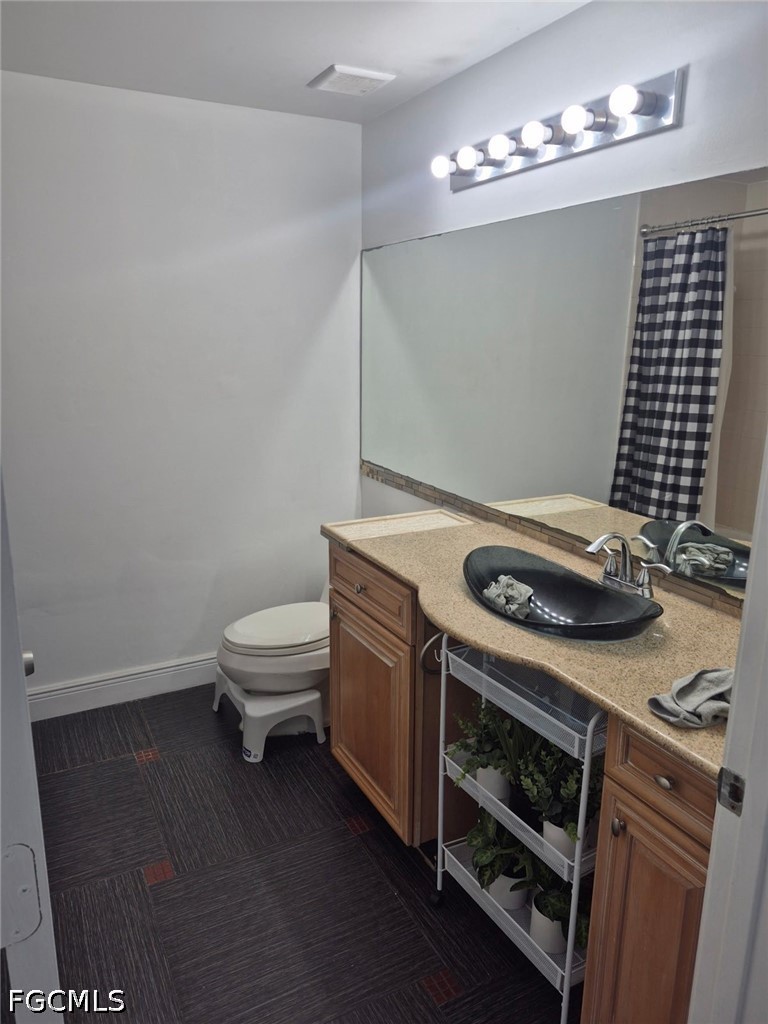 1220 Reserve Way, Apt 107
