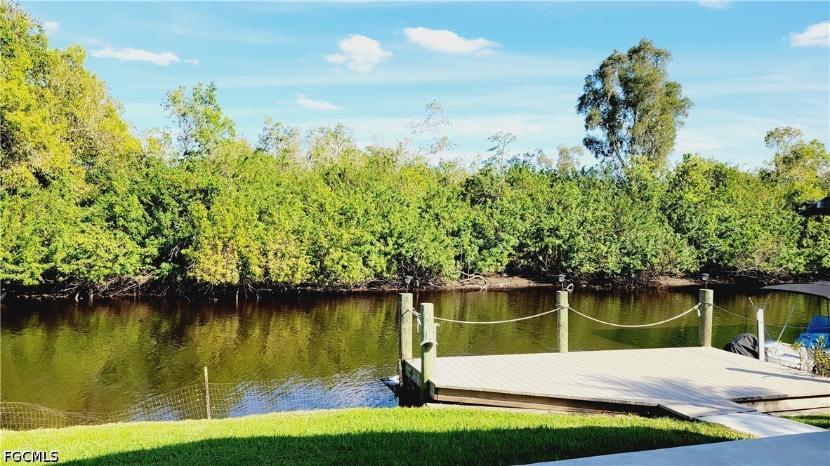 352 Shoreland Drive