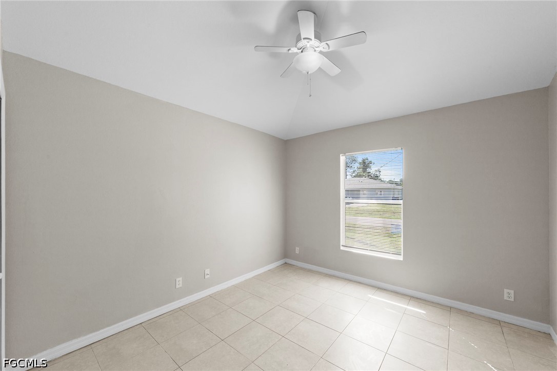 5032/5034 Locke Lane