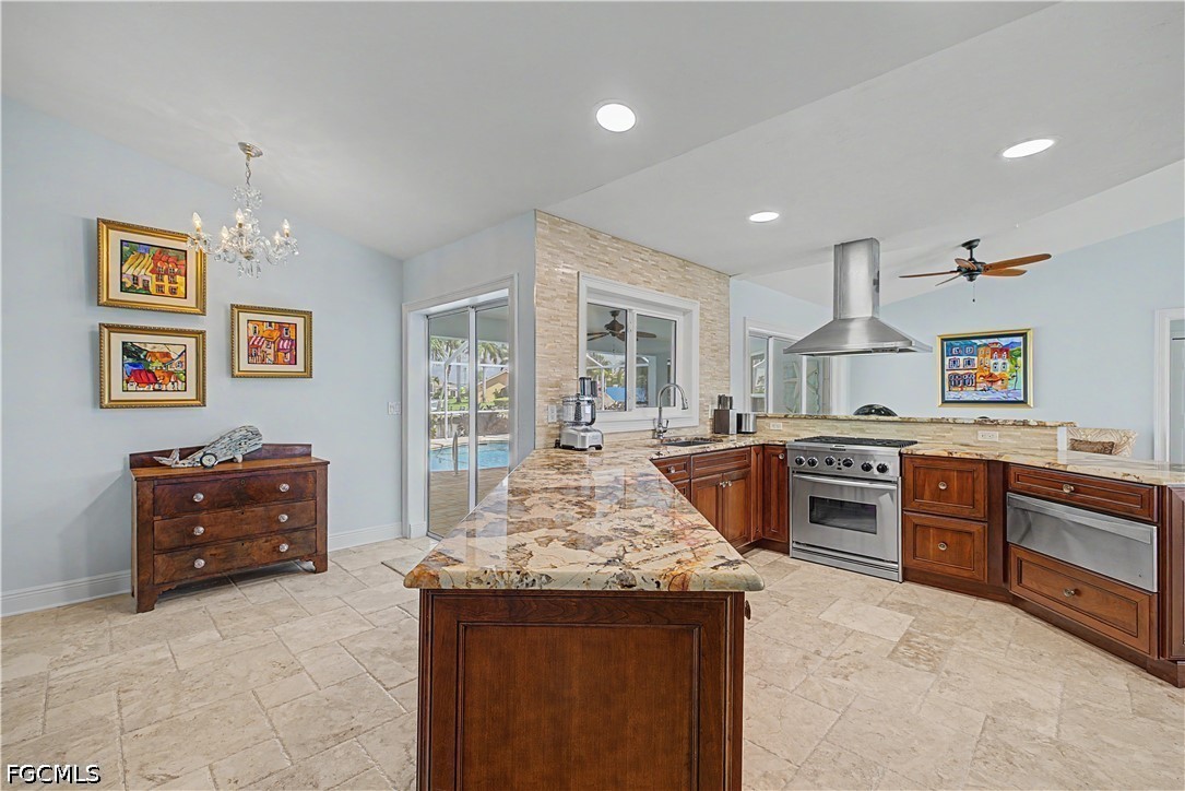 1813 SW 49th Terrace