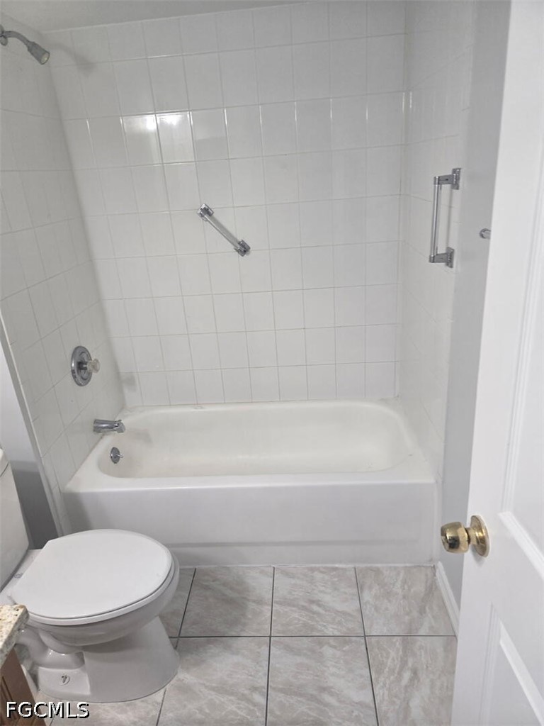207 SE 23rd Place