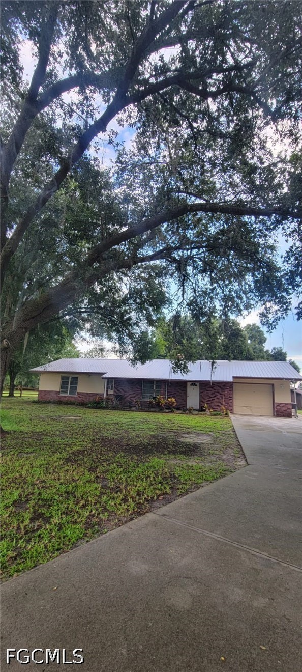 2260 Howard Road