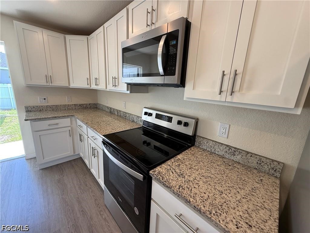 557 Oakshire Lane