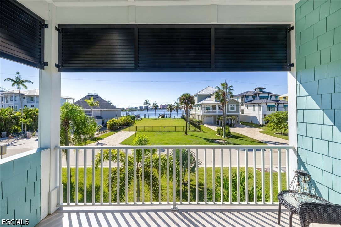 810 San Carlos Drive