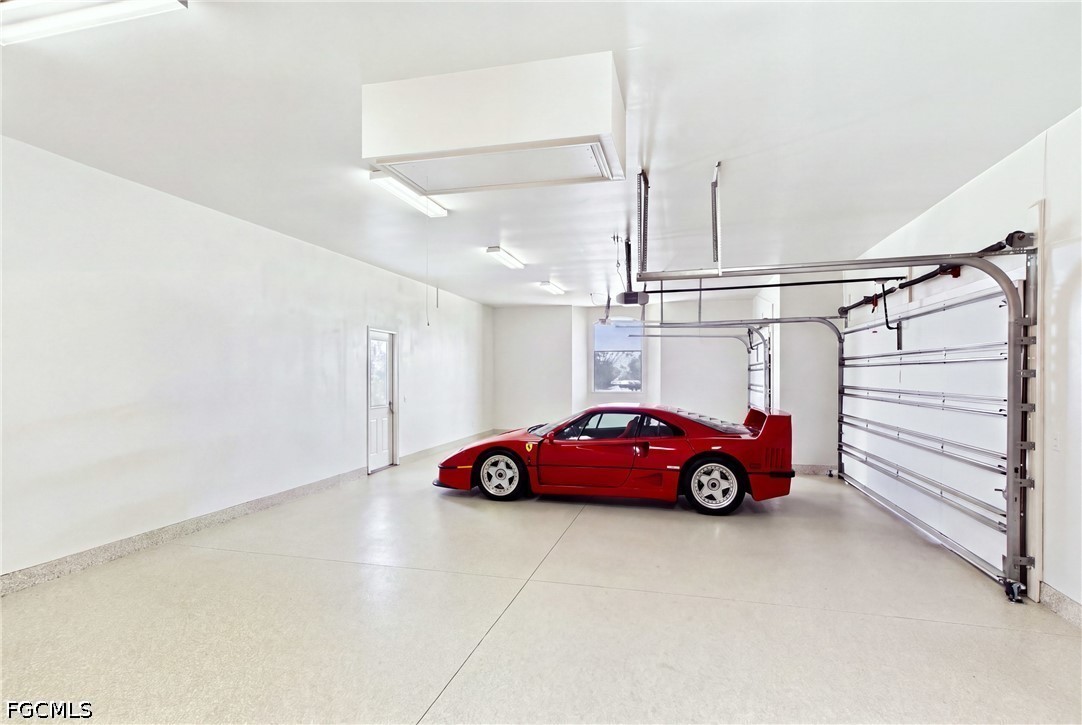 848 W Cape Estates Circle