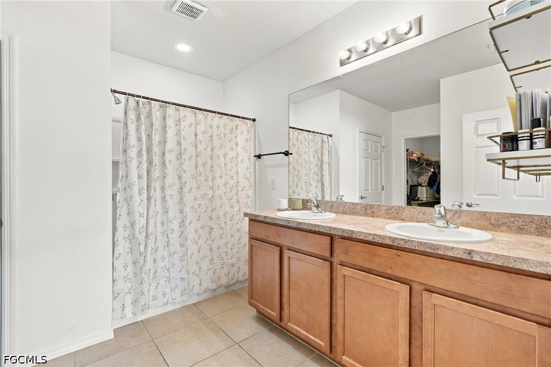 4317 SW 9th Place